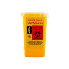 Basurero de navajs amarillo